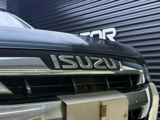 isuzu-d-max-diesel-2021-big-4