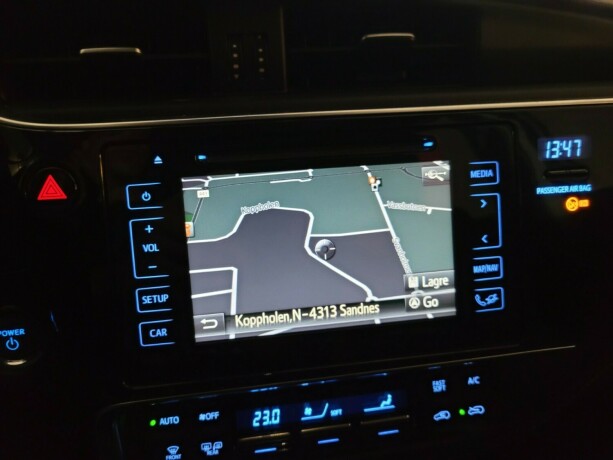 toyota-auris-elektrisitetbensin-2016-big-24