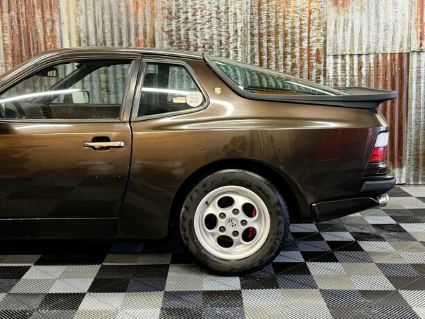 porsche-944-bensin-1987-big-12