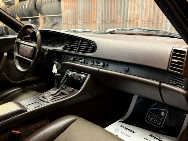 porsche-944-bensin-1987-big-34