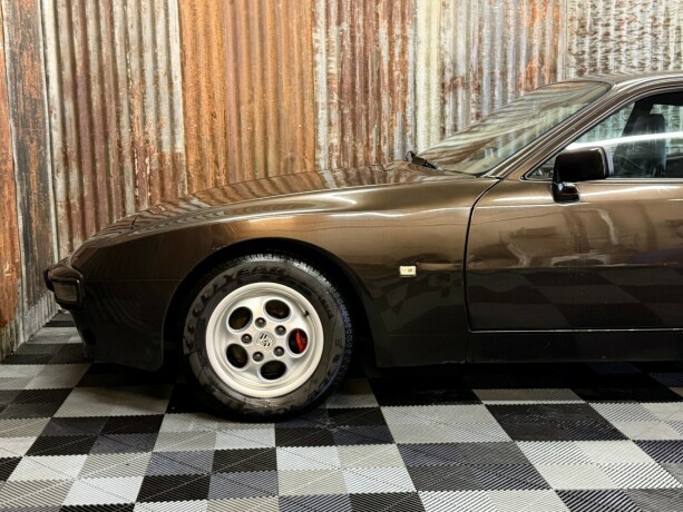 porsche-944-bensin-1987-big-13