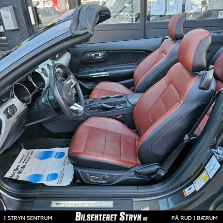 ford-mustang-bensin-2016-big-11