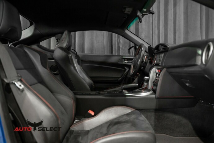 subaru-brz-bensin-2014-big-13