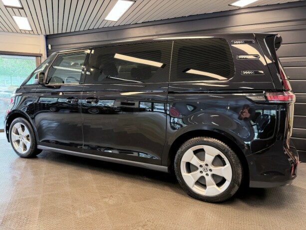 volkswagen-id-buzz-elektrisitet-2025-big-4
