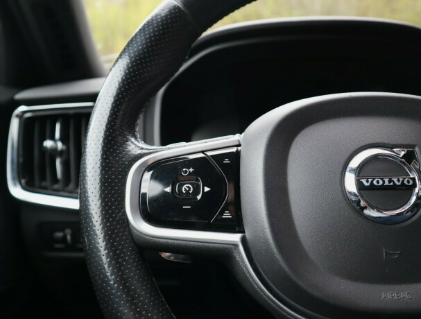 volvo-v90-elektrisitetbensin-2018-big-18