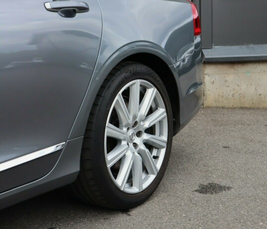 volvo-v90-elektrisitetbensin-2018-big-26
