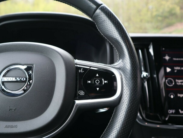volvo-v90-elektrisitetbensin-2018-big-19