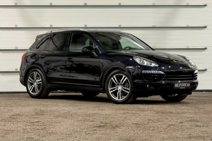 porsche-cayenne-diesel-2010-big-0