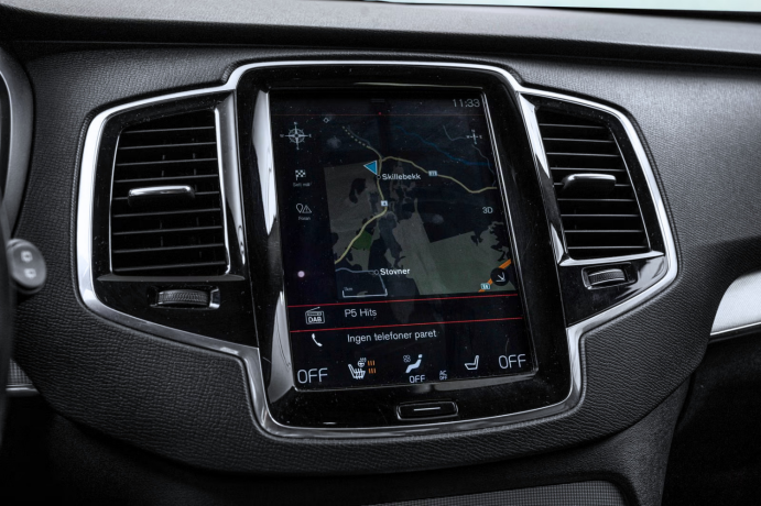 volvo-xc-90-plug-in-petrol-2018-big-9