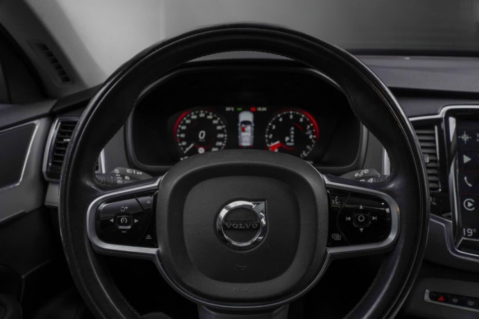 volvo-xc-90-plug-in-petrol-2018-big-14