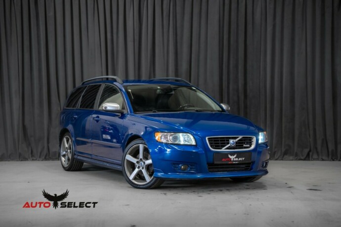 volvo-v50-diesel-2009-big-0