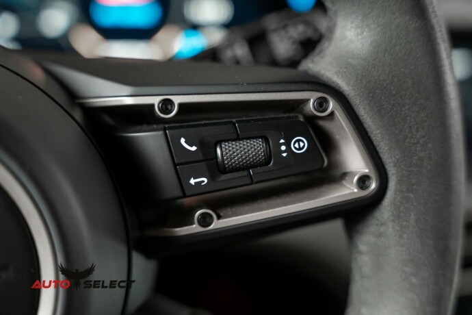 porsche-taycan-elektrisitet-2021-big-38