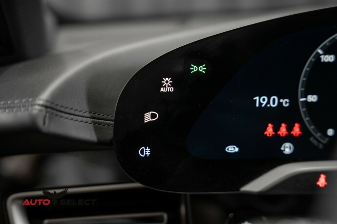 porsche-taycan-elektrisitet-2021-big-33