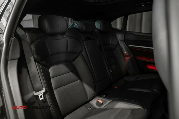 porsche-taycan-elektrisitet-2021-big-18