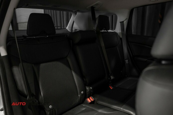 honda-cr-v-diesel-2016-big-14