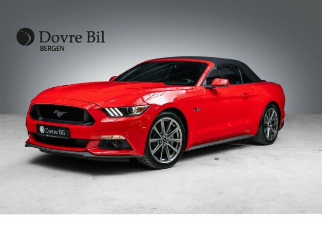 ford-mustang-bensin-2015-big-1