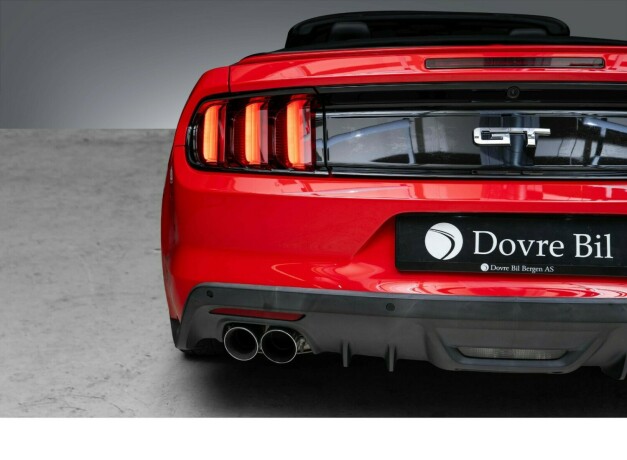 ford-mustang-bensin-2015-big-16