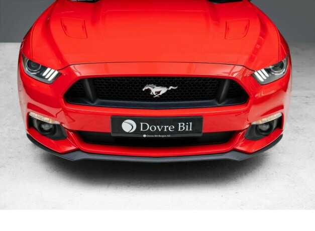 ford-mustang-bensin-2015-big-6