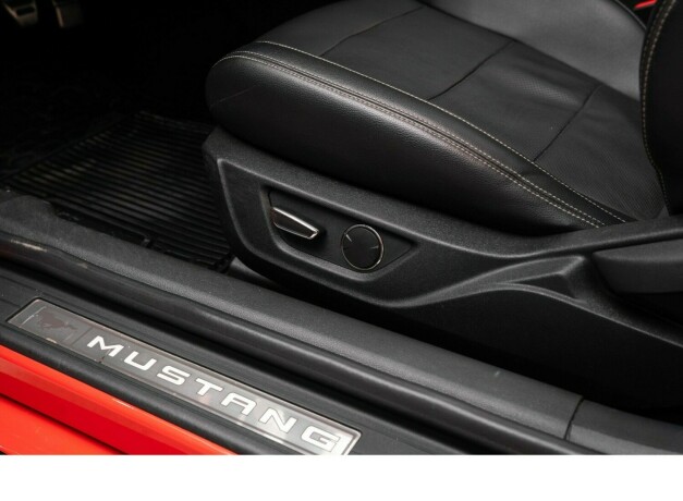 ford-mustang-bensin-2015-big-30