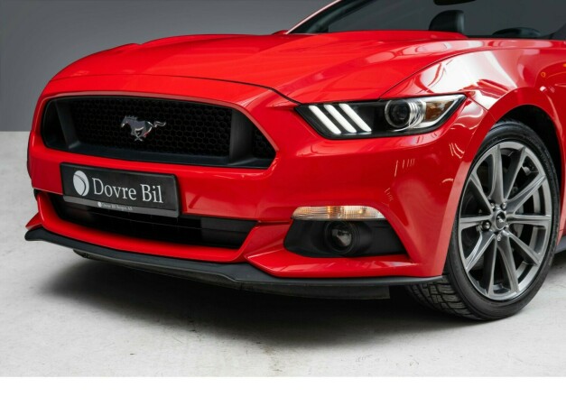 ford-mustang-bensin-2015-big-2