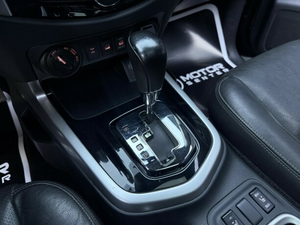 nissan-navara-diesel-2020-big-22