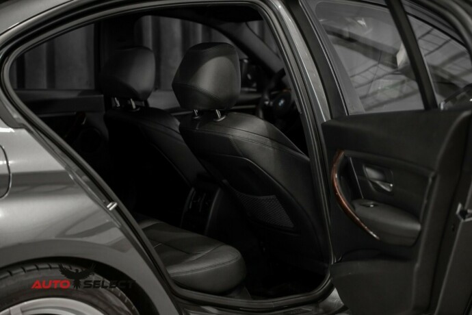 bmw-3-serie-bensin-2012-big-11