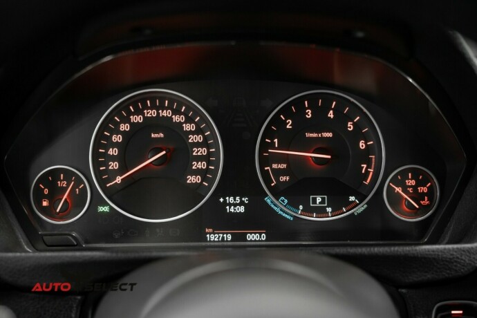 bmw-3-serie-bensin-2012-big-26