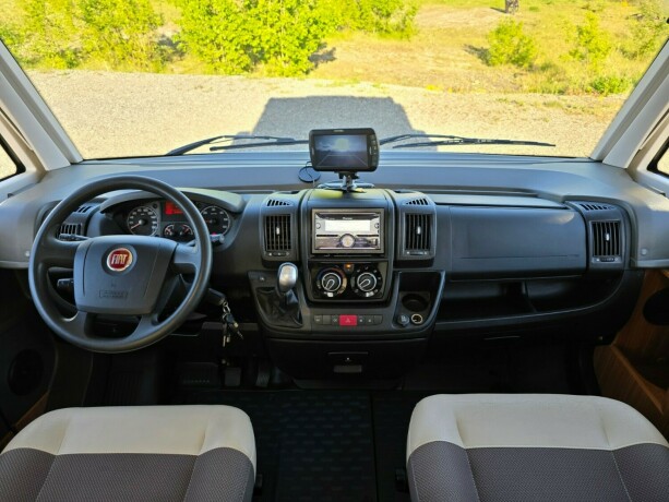 adria-sonic-1700sc-diesel-2014-big-15