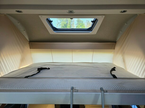 adria-sonic-1700sc-diesel-2014-big-66