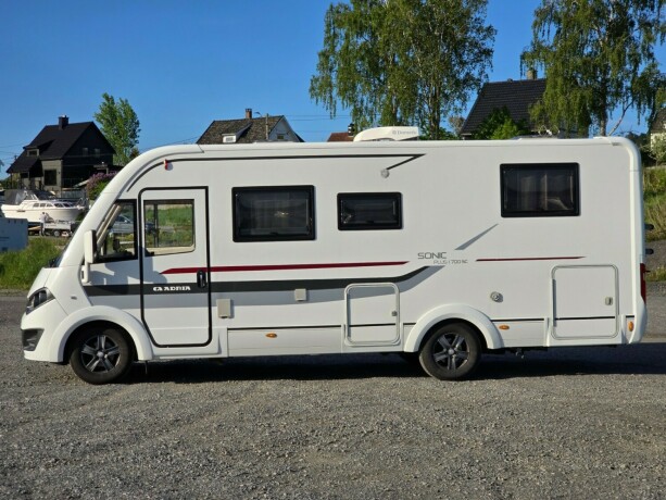 adria-sonic-1700sc-diesel-2014-big-1