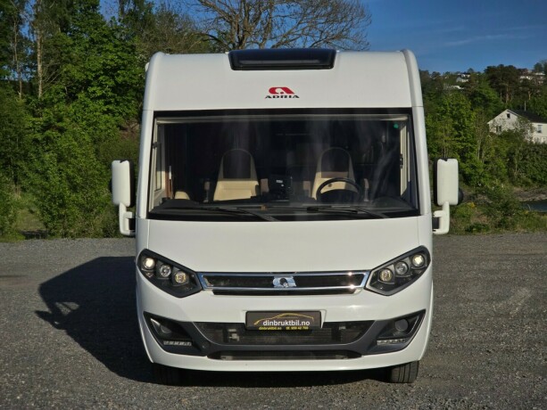 adria-sonic-1700sc-diesel-2014-big-8