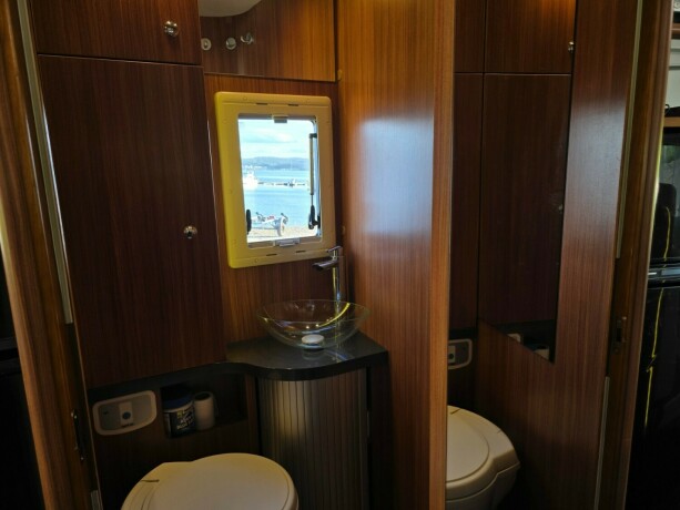 adria-sonic-1700sc-diesel-2014-big-32