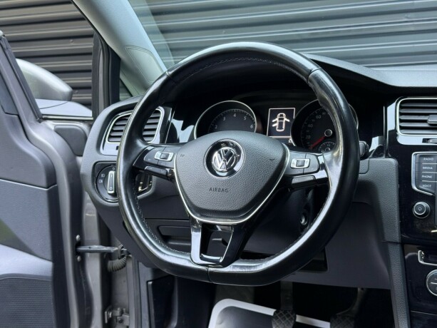 volkswagen-golf-bensin-2014-big-11