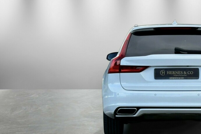 volvo-v90-elektrisitetbensin-2018-big-9