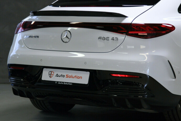 mercedes-benz-eqe-elektrisitet-2022-big-31