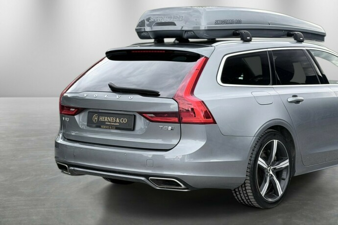 volvo-v90-elektrisitetbensin-2019-big-4