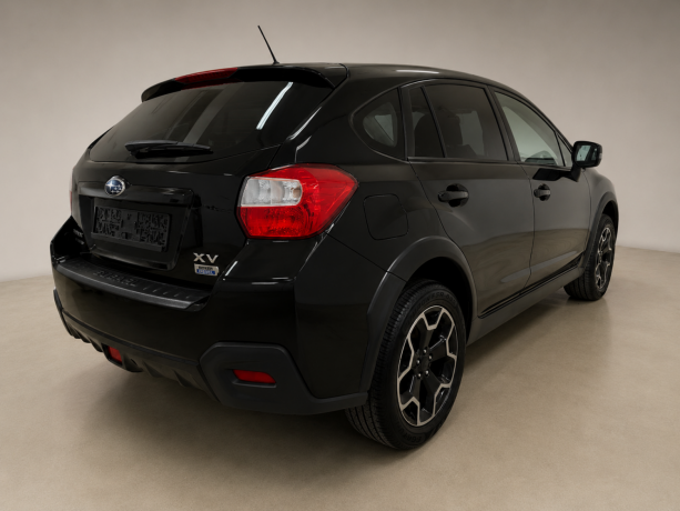 subaru-xv-diesel-2012-big-5