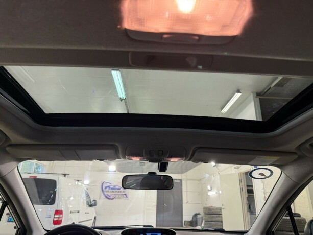 subaru-xv-diesel-2012-big-18