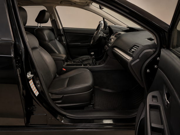 subaru-xv-diesel-2012-big-19