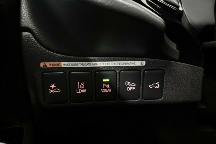 mitsubishi-outlander-elektrisitetbensin-2018-big-18