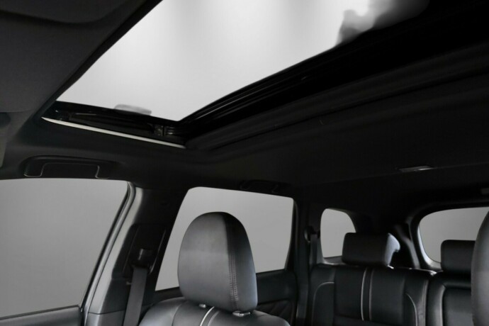 mitsubishi-outlander-elektrisitetbensin-2018-big-25
