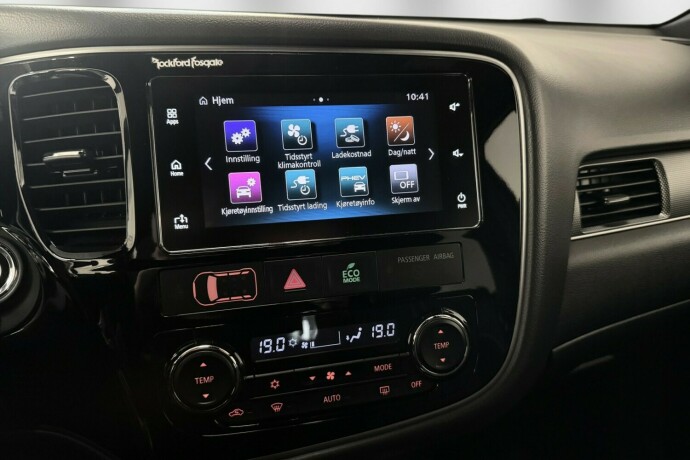 mitsubishi-outlander-elektrisitetbensin-2018-big-28