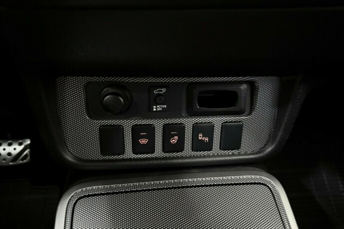 mitsubishi-outlander-elektrisitetbensin-2018-big-34