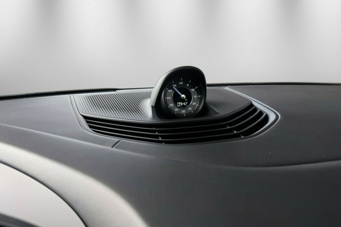 porsche-taycan-elektrisitet-2023-big-24