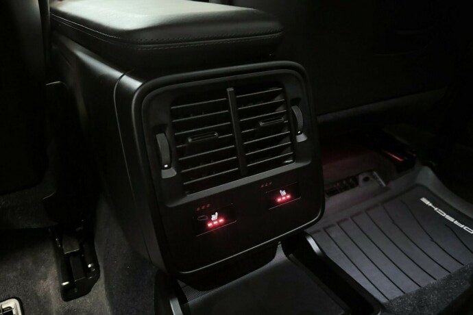 porsche-taycan-elektrisitet-2023-big-34
