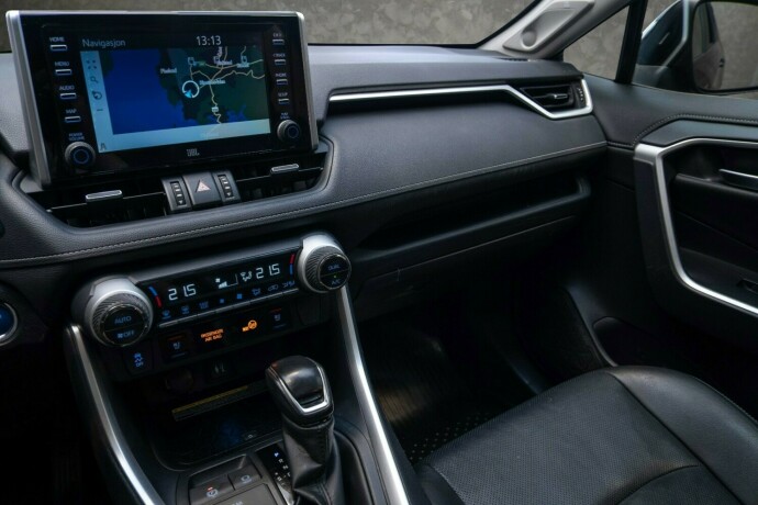 toyota-rav4-elektrisitetbensin-2019-big-17