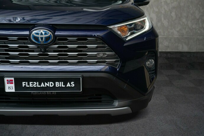 toyota-rav4-elektrisitetbensin-2019-big-6