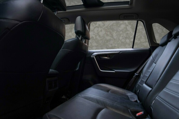 toyota-rav4-elektrisitetbensin-2019-big-32