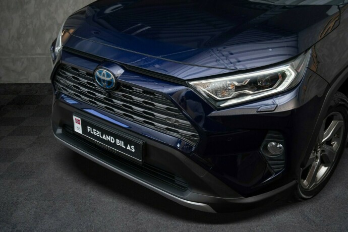toyota-rav4-elektrisitetbensin-2019-big-4