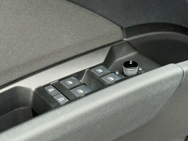 audi-q4-e-tron-elektrisitet-2022-big-17